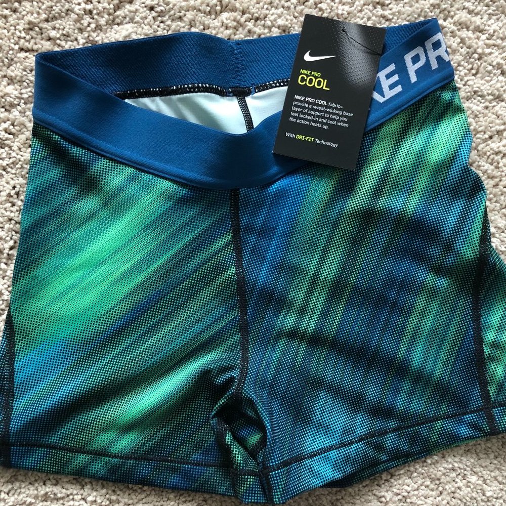 Nike pro cool dri-fit spandex shorts size small